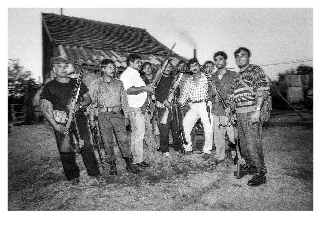 large 025 VUKOVAR  1991okolina septembar oktobar foto Milos Cvetkovic copy